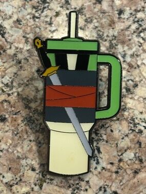 Loungefly Disney Princess Travel Mugs Blind Box Pin Set - Mulan